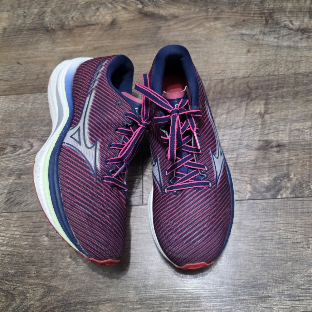 Mizuno Sneaker Women Size 8.5